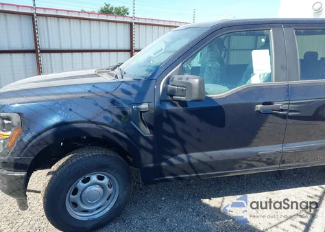 2025 Ford F-150 Xl z USA, uszkodzony, nr VIN 1FTEW1LP5SKE38491